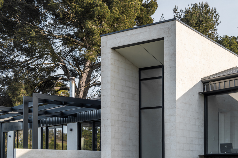 Complete Guide to Choosing the Right Windows & Doors For Your Home