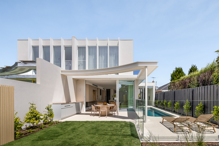 3.1.43 - Coastal Living