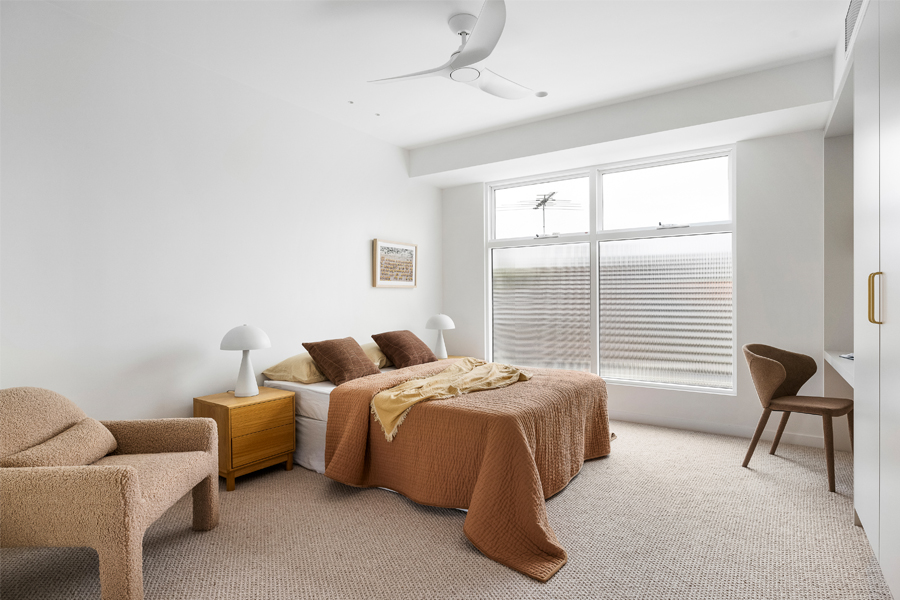 3.1.43 – Coastal Living